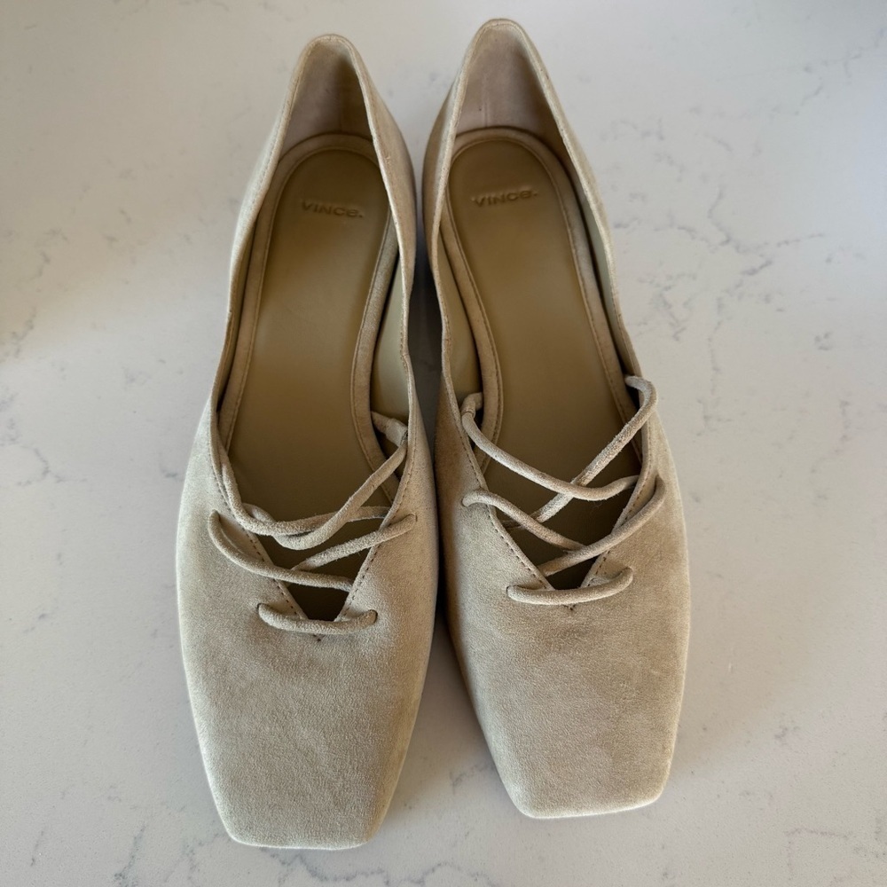 Vince Dee Flats Beige Suede Square Toe | Women’s Size 6 | New Without Box